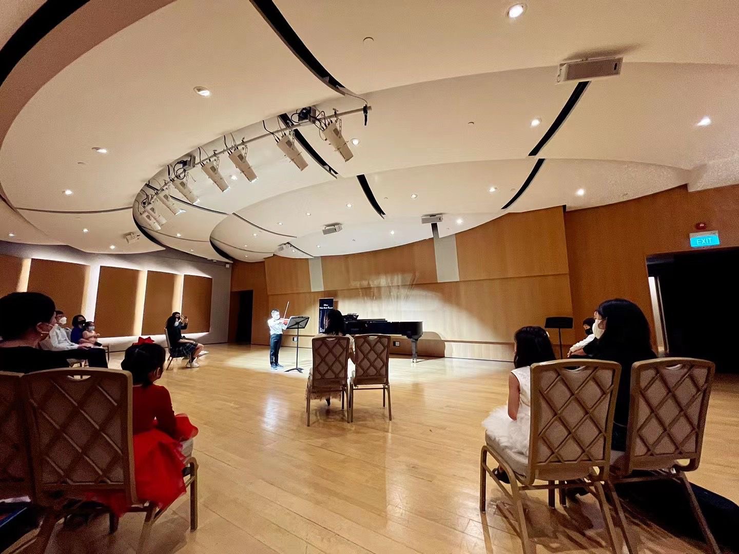 Studio concert